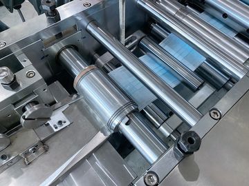 Beschikbaar Niet-geweven Chirurgisch Gezichtsmasker die Machine maken leverancier